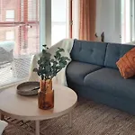 Apartment Stunning Side - Sauna And Parking *