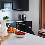Apartment Stunning Side - Sauna And Parking